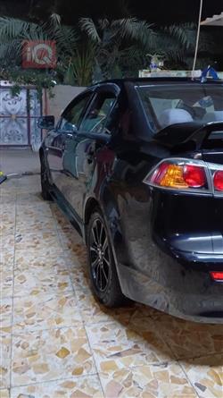 میتسوبیشی لانسەر